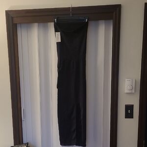 Black Sleeveless Maxi Dress